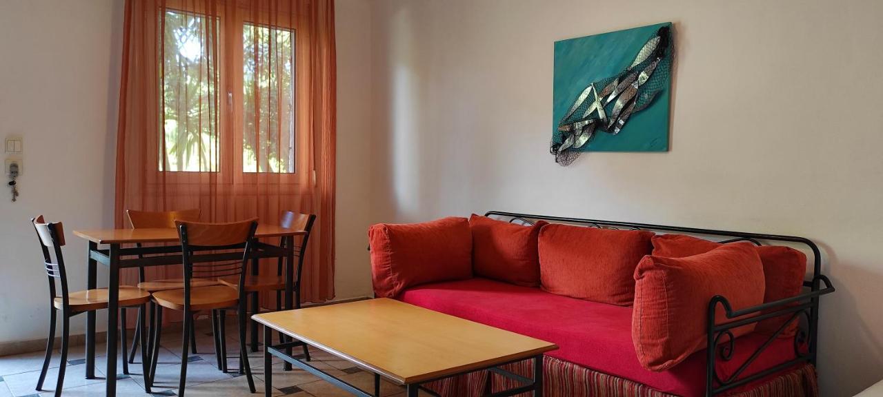 Chrouso Apartments Paliouri Esterno foto