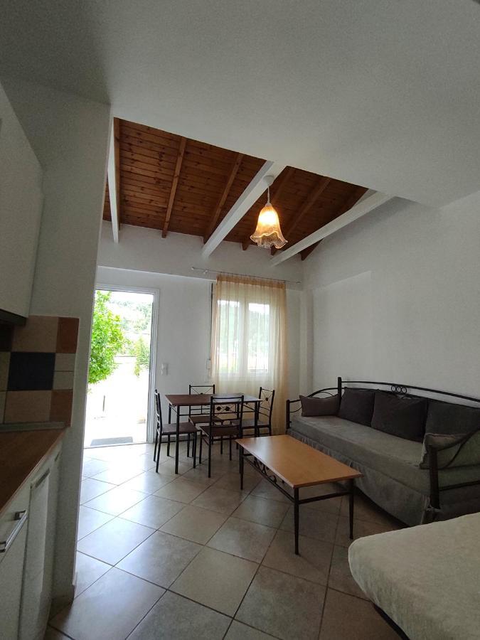 Chrouso Apartments Paliouri Esterno foto